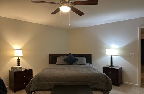 Winston - Salem House | 3BR & 3BA Near Everything! 2400SF