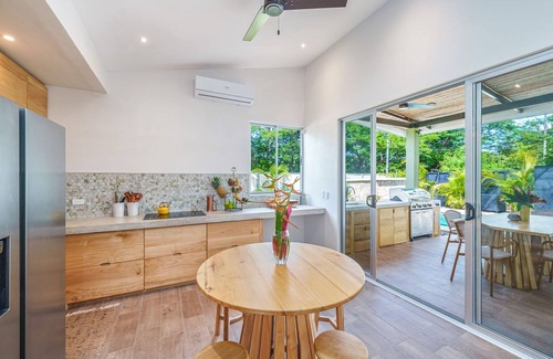 Rio Seco House | 3BR Beach House w/Pool - Las Palmitas