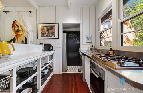 Sawtell House | 3BR Bohemian Style House with Modern Comforts