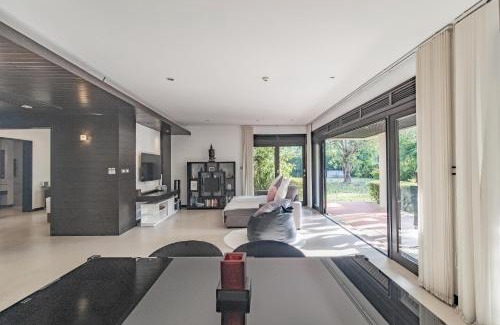 Choeng Thale Apartment | 3BR Casa Oasis - Beachfront Home in Laguna & Layan Chom Tawan and Maan Tawan Residences