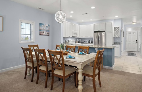 Lewes Condo | 3BR Coastal Retreat – Weekly & Monthly Rentals Available!