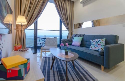 Medini Apartment | 3BR D'Pristine Suite, Stunning Views & Near LEGOLAND