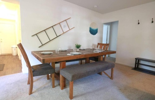 Arborview Neighborhood House | 3BR Duplex, Easy Walk to Downtown Ann Arbor
