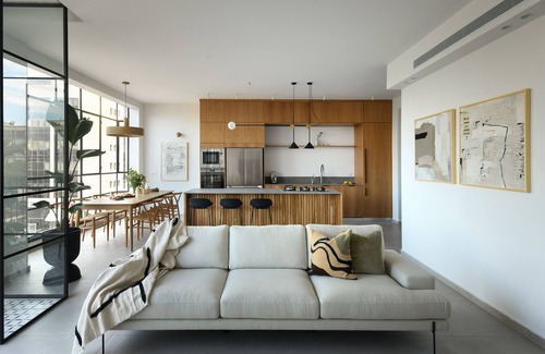 Tel Aviv City Center Apartment | 3BR High quality Apt with City View