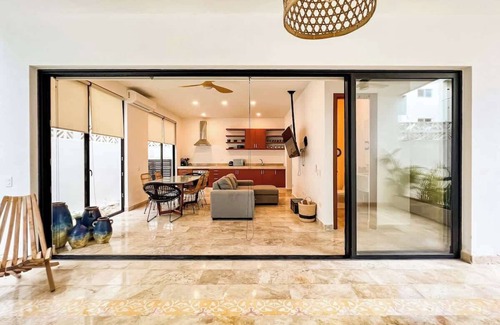 La Veleta House | 3BR House | Private Pool & Grill, Perfect Location