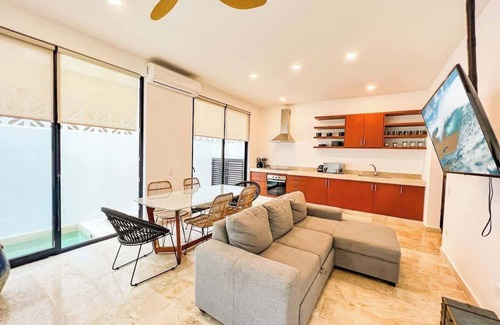 La Veleta House | 3BR House | Private Pool & Grill, Perfect Location