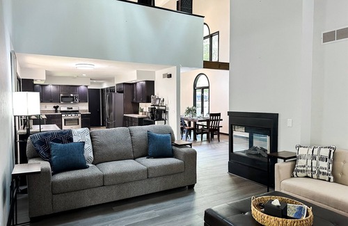 South Bend House | 3Kings|6Beds|Games|Deck|FirePit|Sleeps10