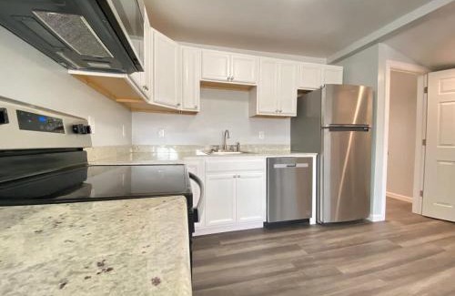 Oneonta Apartment | 3rd Base Apt 2 All Star Baseball Rentals