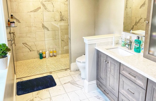 South Brookline House | 4,000 SQFT 5 Bedroom Chestnut Hill home