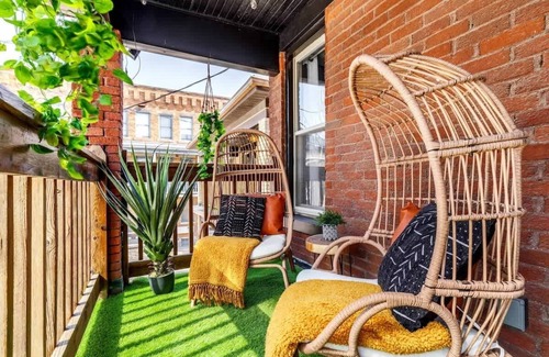 Short North House | 4,500+ Reviews - PRIME Location - Parking Free