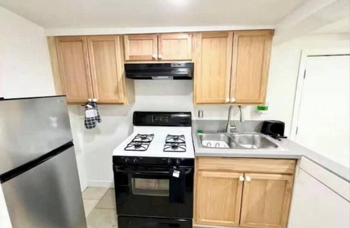 Sunrise Manor Apartment | 4. 6.9Mi To E.D.C 11Mi To strip 7.1Mi To Fremont