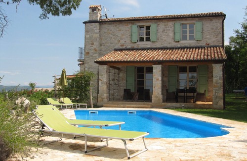 Vizinada Villa | (4. 9/5) Pool and sea view from the balcony: Beautiful new Istrian stone villa