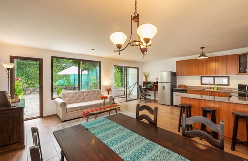 Antigua Guatemala Apartment | 4 Apartments +1 House in an Apartment Complex