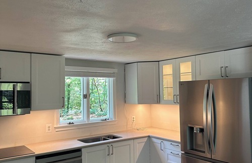 West Falmouth House | 4 bdr, 2 ba in West Falmouth, Old Silver beach, private 0.5 ac backyard