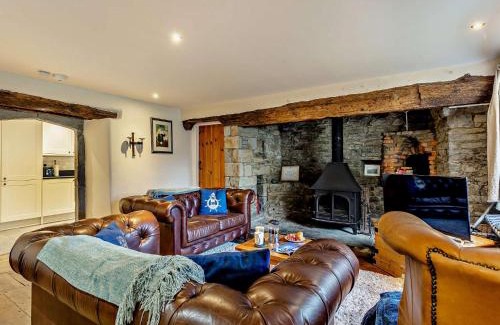 Appledore House | 4 Bed in Appledore DOCHO