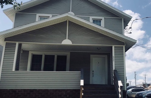 Fayetteville House | 4 bedroom, 3 bath house is right in the heart of the U of A campus