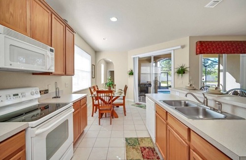 Crescent Lakes Villa | 4 Bedroom 3 Bath Pool Home Close To Disney