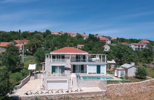 Cista Provo House | 4 bedroom accommodation in Cista Provo