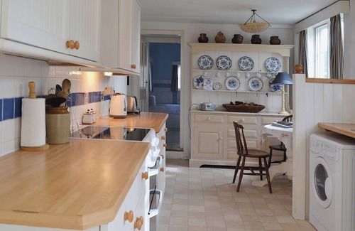 West Wittering Cottage | 4 bedroom accommodation in West Wittering