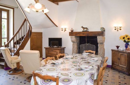 Plancoet House | 4 bedroom accommodation in Plancoet