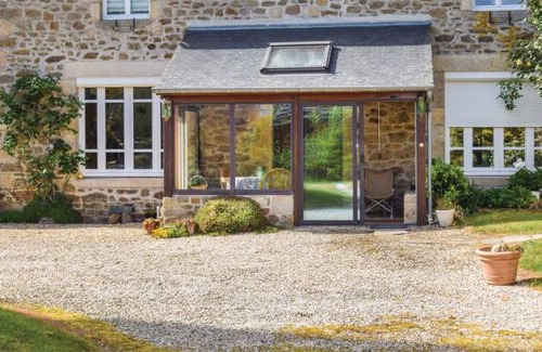 Plancoet House | 4 bedroom accommodation in Plancoet