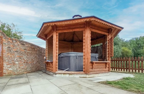 Langworth Ski Chalet | 4 bedroom accommodation in Langworth