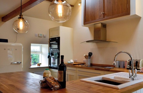 Llanfaethlu Cottage | 4 bedroom accommodation in Llanfaethlu, near Holyhead