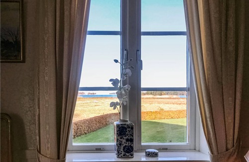 Gotene Municipality House | 4 bedroom accommodation in Mariestad