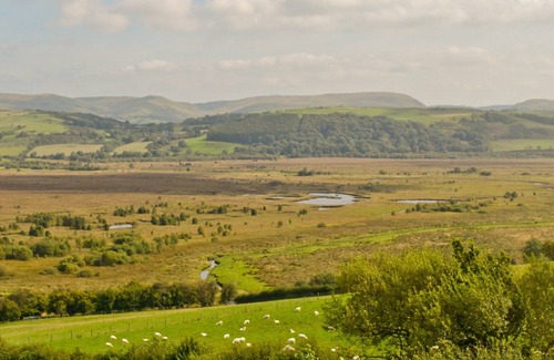 Tregaron Cottage | 4 bedroom accommodation in Tregaron, near Aberystwyth