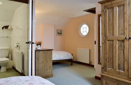 Hele Cottage | 4 bedroom accommodation in Muddiford, near Barnstaple