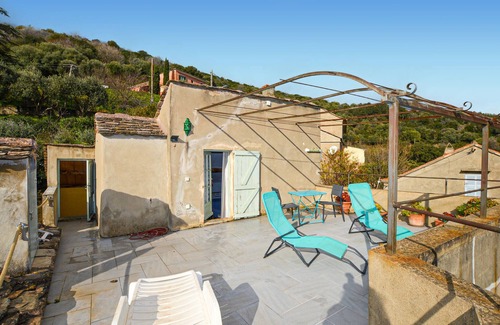 Cagnano House | 4 bedroom amazing home in CAGNANO