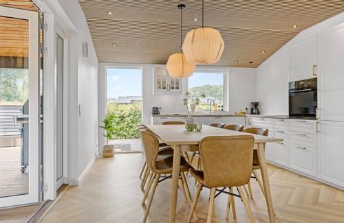 Mommark Strand House | 4 bedroom amazing home in Sydals
