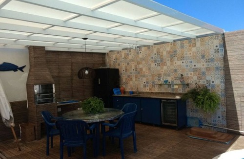 Alto da Cruz House | 4 bedroom beach house with pool