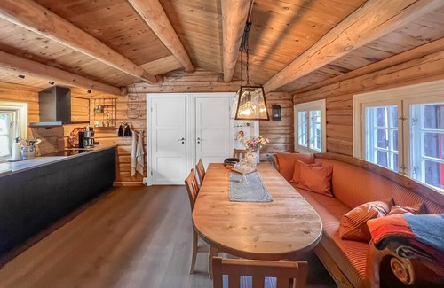 Skjaak House | 4 bedroom cozy home in Nordberg