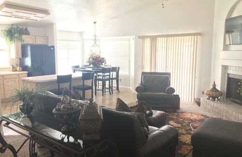 Val Vista Lakes House | 4 bedroom Home in Gilbert, Val Vista Lakes master planned community, Sleeps 8-1