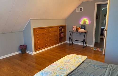 Westmont House | 4-bedroom house in brilliant Westmont with huge parking spaces.