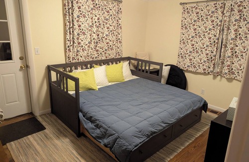 Northeast Ithaca House | 4-bedroom house in Ithaca, 5 min from Cornell Graduation