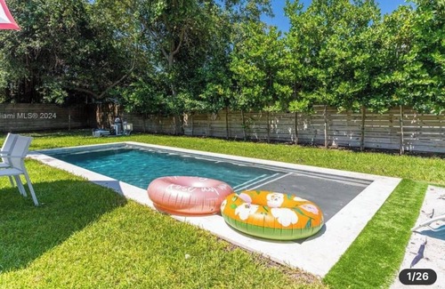 Buena Vista House | 4-bedroom house in marvelous Miami with AC