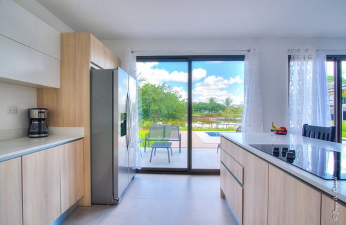 Jaco House | 4-bedroom luxury house in peaceful Mistico Quebrada Amarilla with WiFi, AC