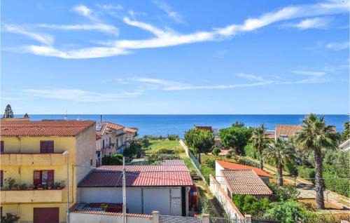 Trappeto Apartment | 4 Bedroom Nice Apartment In Trappeto