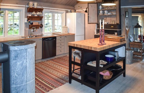 Sigdal Municipality House | 4 bedroom pet friendly home in Eggedal