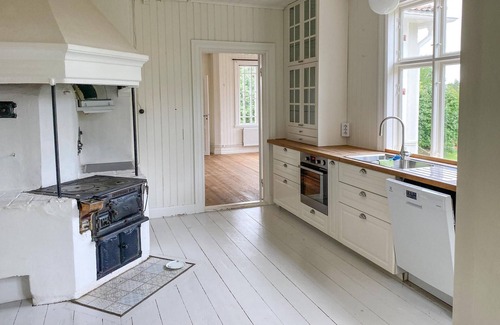 Odeshog Municipality House | 4 bedroom stunning home in ödeshög