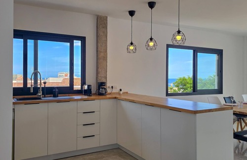 Tabaiba Apartment | 4 Bedroom Villa, Private Pool Garage Wi-Fi