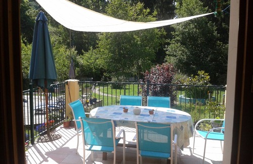 Quillan Villa | 4 Bedroom Villa with Private Pool within 5 minute walk into Quillan