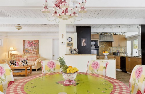 Cypress Lakes House | 4 bedrooms/4bathroom House 1 mile from Beach on Wide Canal with Pool and Jacuzzi