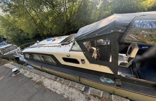 Birstall Boat Rental | 4 berth Boat house in birstall, Leicester