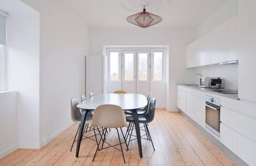 Hellerup Apartment | 4-BR apartment with a balcony in Hellerup - 182