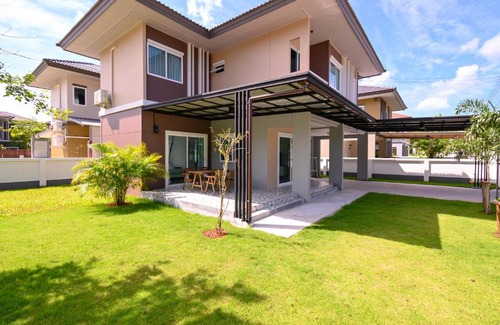Ko Kaeo Villa | 4 BR Saransiri Villa 1#l Pool Gym Garage Netflix