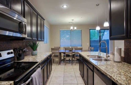 South Scottsdale House | 4-BR Townhome near Old Town Scottsdale