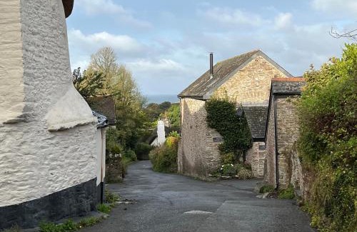 Ringmore House | 4 Cumberland Cottages